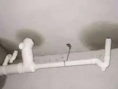 上城卫生间测漏水的几种情景